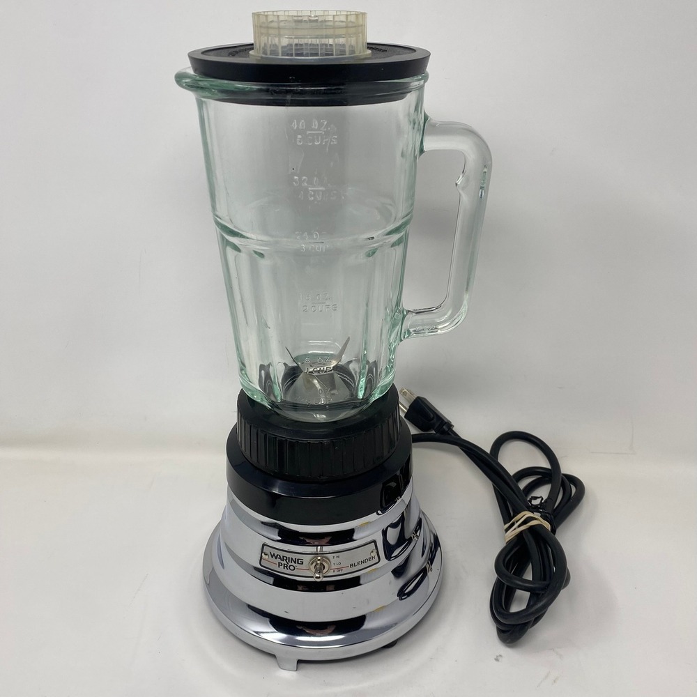 Vtg Waring Pro 51BL16 Commercial 2-Speed Electric Chrome Blender 40oz Glass Jar